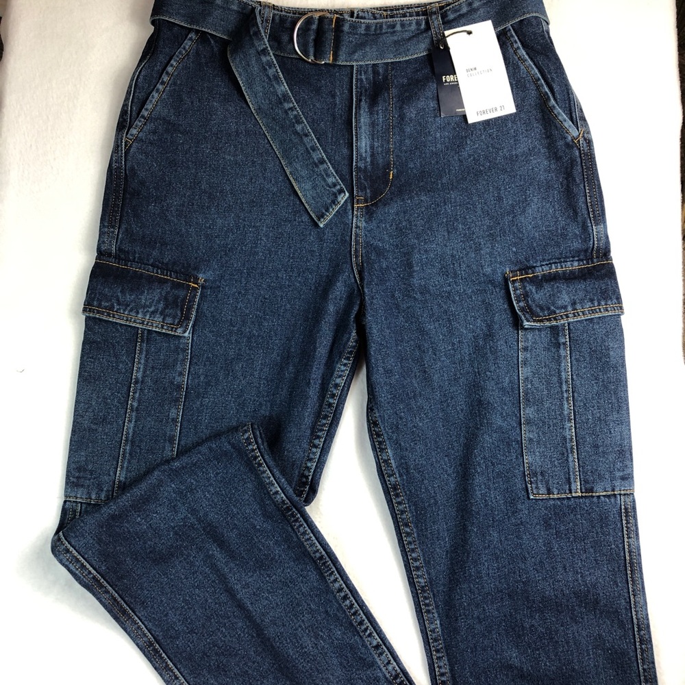NWT High Waist Cargo Jeans